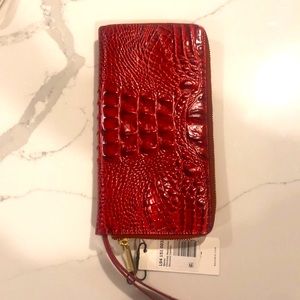 Brahmin Genuine Leather. Skyler traveler case. Wristlet option. NEW WITH TAGS!